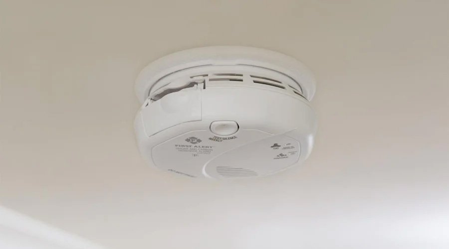 Smoke Detector Spy Camera with Dual-Lens Night Vision and Audio